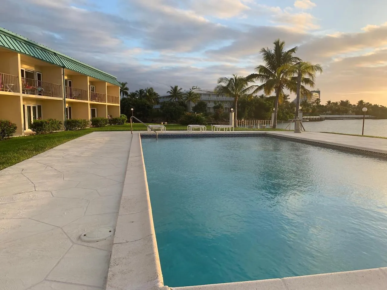 Obera Beach #105 Freeport Apartment
